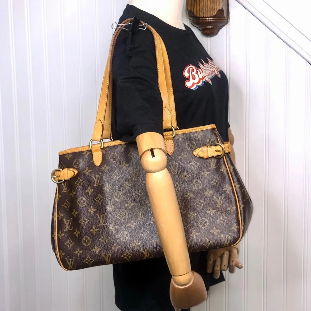LOUIS VUITTON Batignolles LV Monogram E/W Tote BUYNOW COMES WITH: COA DUST BAG
